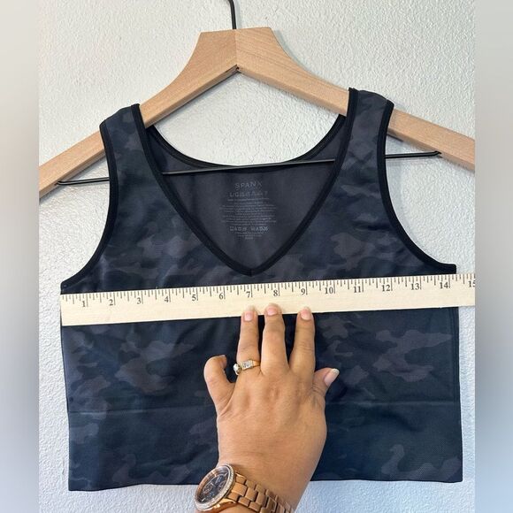SPANX Lamn Seamless Crop Top Camo Size Large - Picture 7 of 9